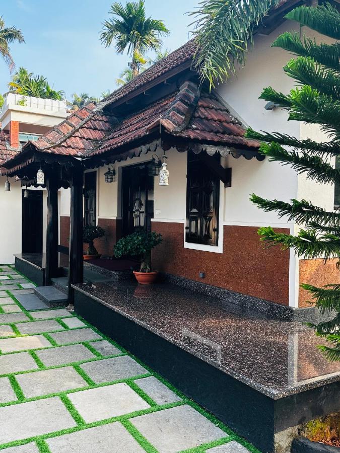 Cherai Lake Resort Черай-Бич Экстерьер фото