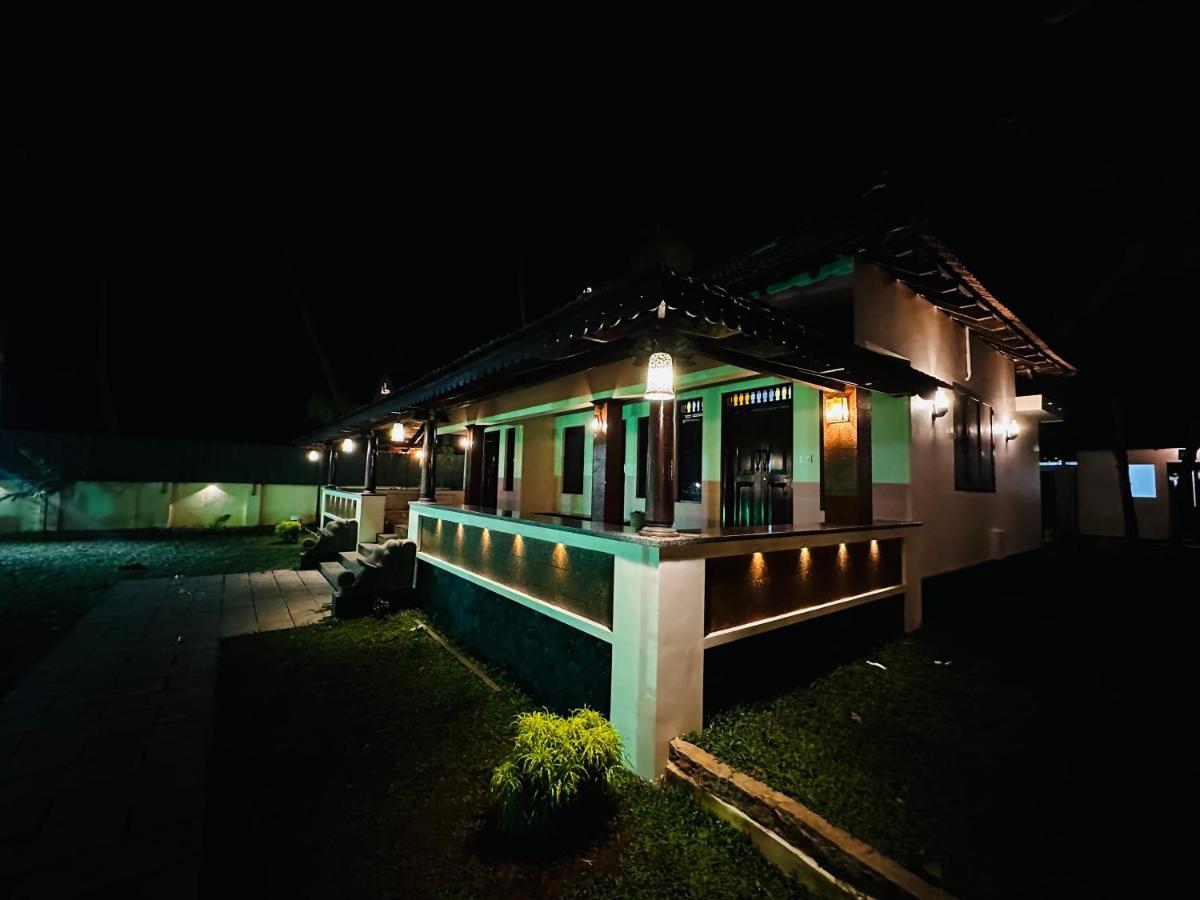 Cherai Lake Resort Черай-Бич Экстерьер фото