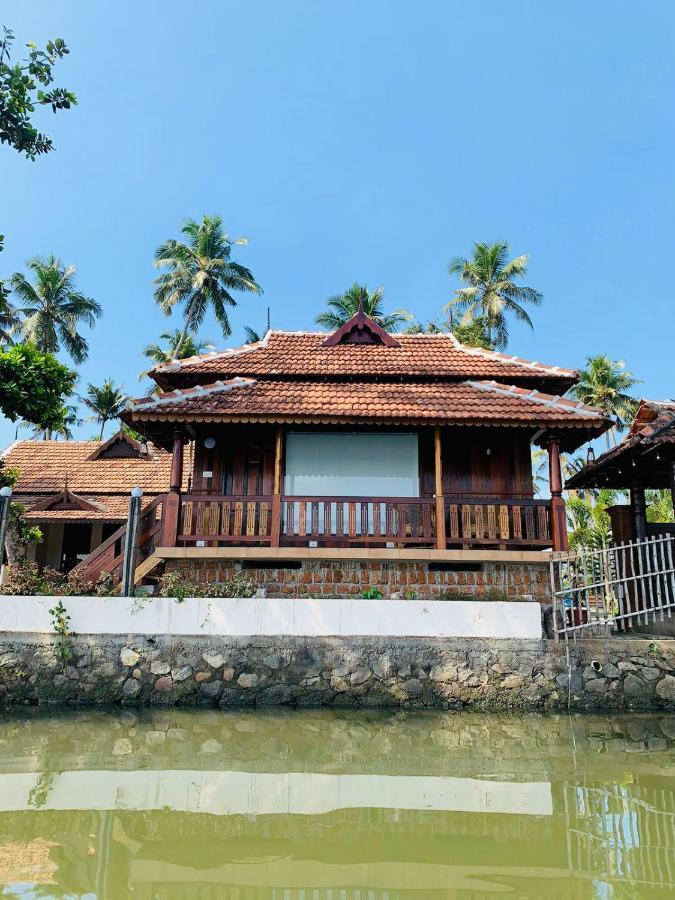 Cherai Lake Resort Черай-Бич Экстерьер фото